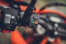Is your ABS on or off? Traction control? Glowing buttons inform you. Photo: Sebas Romero/KTM